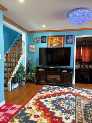 23037 88th Avenue, Bellerose Manor, NY 11427