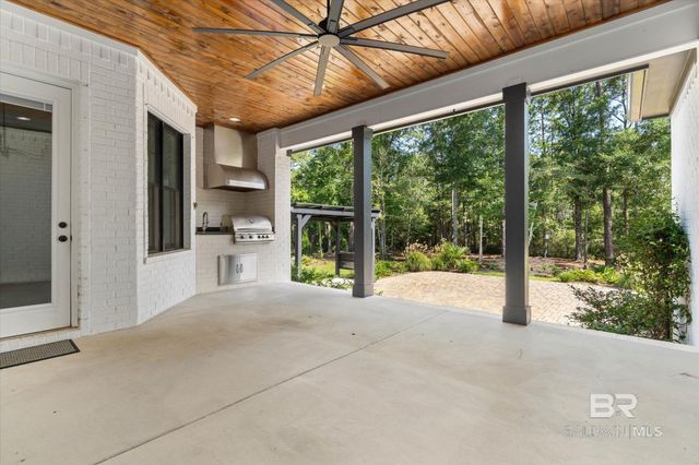 11484 Redfern Road, Daphne, AL 36526