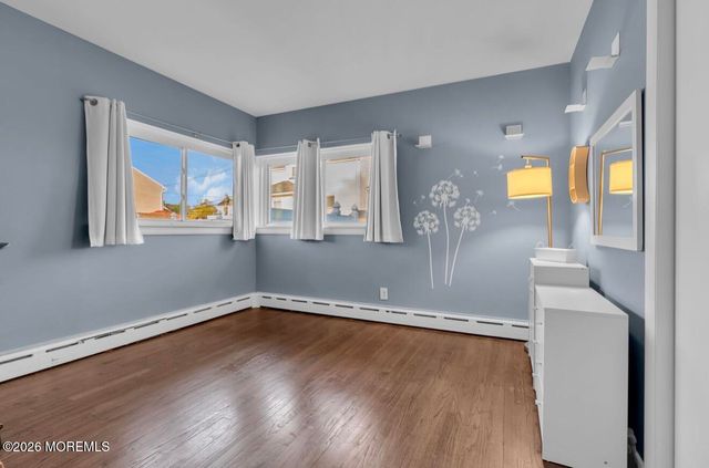 210 Springlawn Avenue, Matawan, NJ 07747