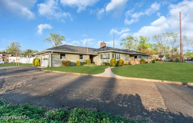 210 Springlawn Avenue, Matawan, NJ 07747