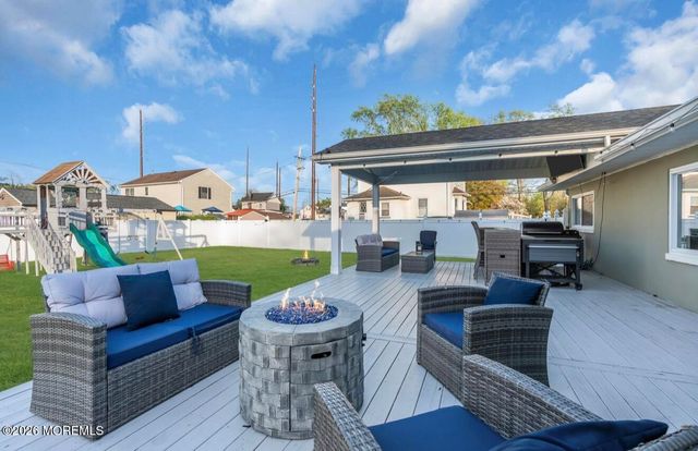 210 Springlawn Avenue, Matawan, NJ 07747