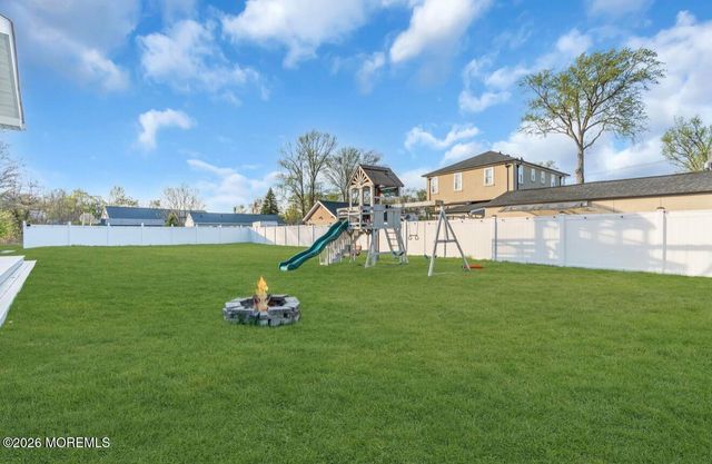 210 Springlawn Avenue, Matawan, NJ 07747