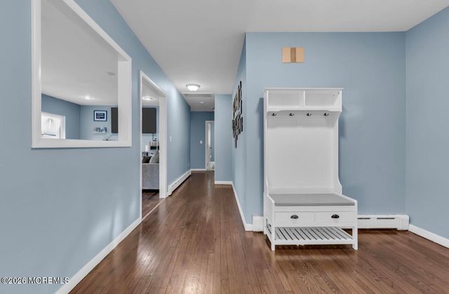 210 Springlawn Avenue, Matawan, NJ 07747