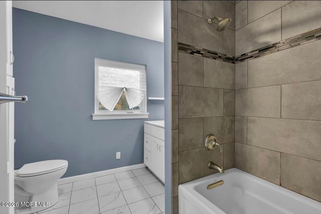 210 Springlawn Avenue, Matawan, NJ 07747