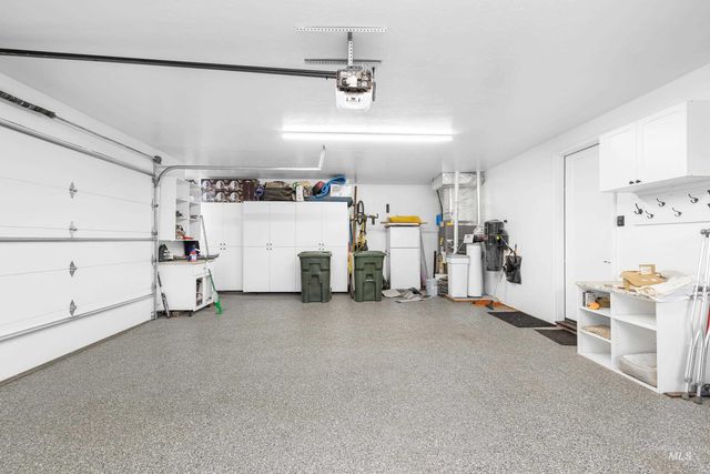 3672 W Red Jade Ct, Meridian, ID 83646