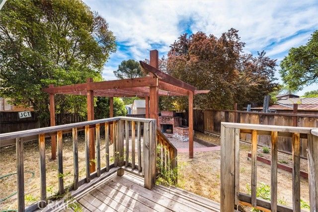 610 Tucker Avenue, Paso Robles, CA 93446