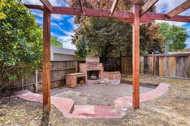 610 Tucker Avenue, Paso Robles, CA 93446