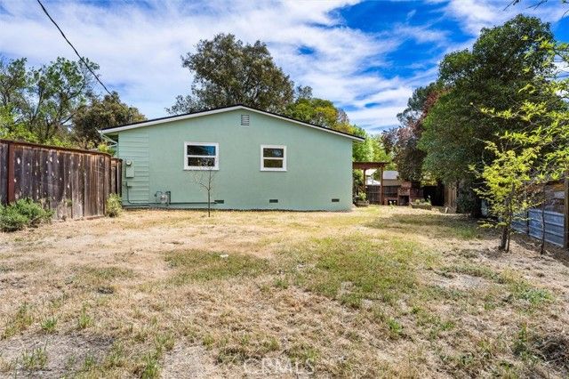 610 Tucker Avenue, Paso Robles, CA 93446