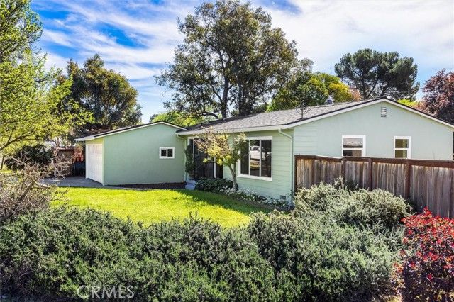 610 Tucker Avenue, Paso Robles, CA 93446