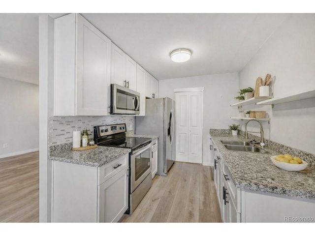 580 Vance St A, Lakewood, CO 80226