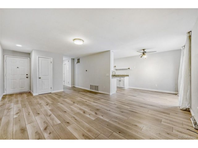 580 Vance St A, Lakewood, CO 80226