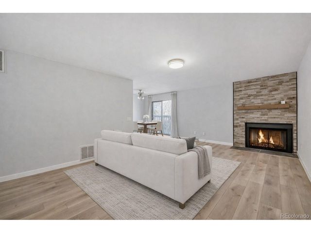 580 Vance St A, Lakewood, CO 80226