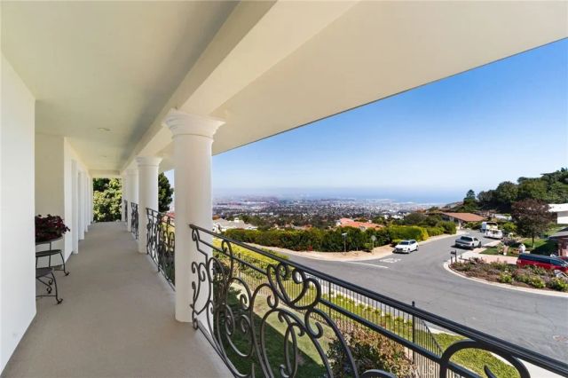 29603 Highpoint Road, Rancho Palos Verdes, CA 90275