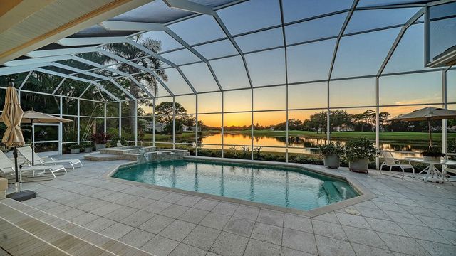 8108 COLLINGWOOD COURT, University Park, FL 34201