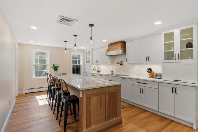84 Johnson Street, North Andover, MA 01845