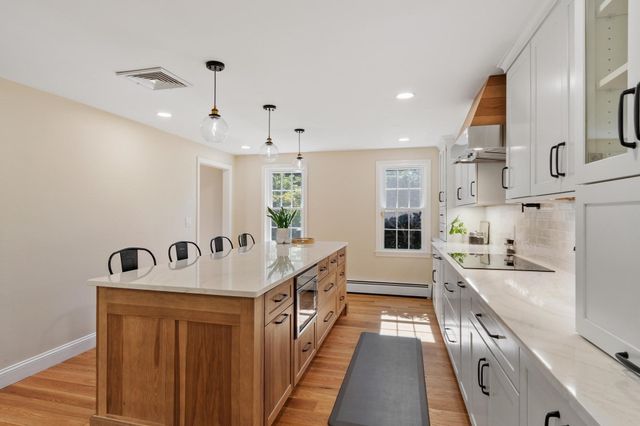 84 Johnson Street, North Andover, MA 01845
