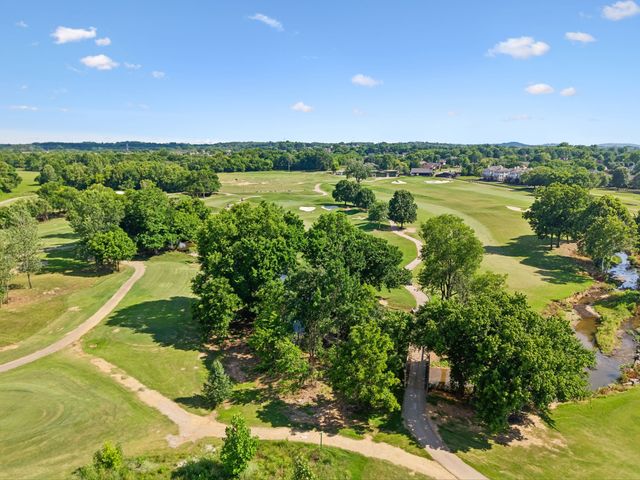 566 Trinity Way, Spring Hill, TN 37174