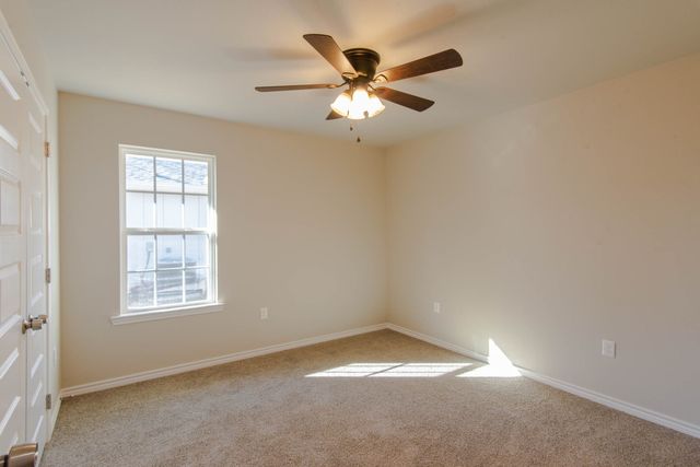 1014 Pine Street, Bonham, TX 75418