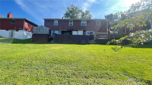 1901 15th Avenue, Parkersburg, WV 26101