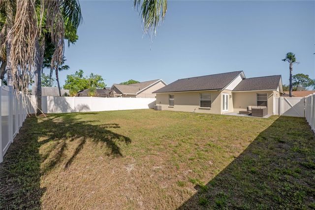 8831 HAMPDEN DRIVE, Tampa, FL 33626
