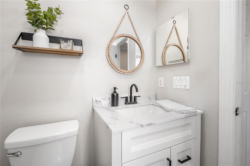 Image 29 of property listing at 8831 HAMPDEN DRIVE, Tampa, FL 33626