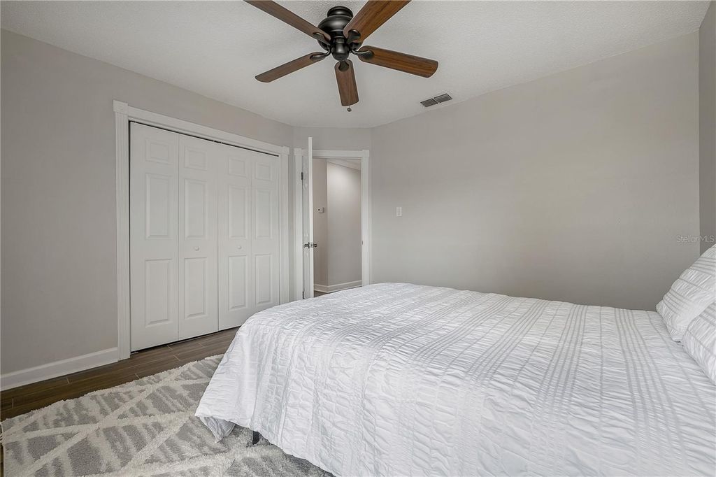 Image 32 of property listing at 8831 HAMPDEN DRIVE, Tampa, FL 33626