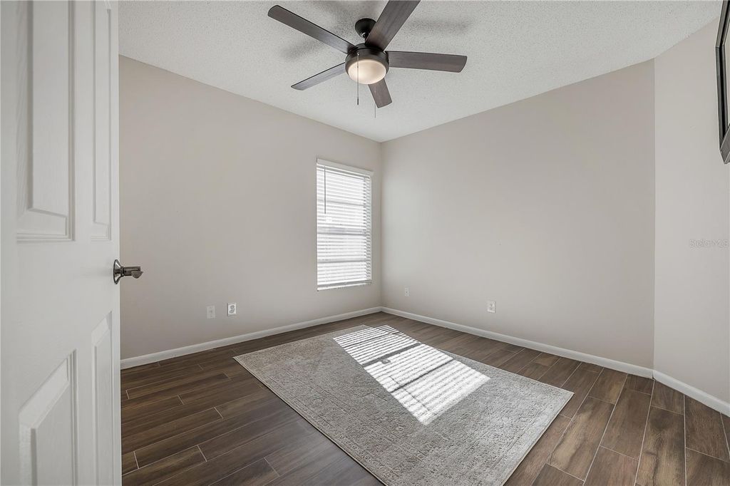 Image 33 of property listing at 8831 HAMPDEN DRIVE, Tampa, FL 33626