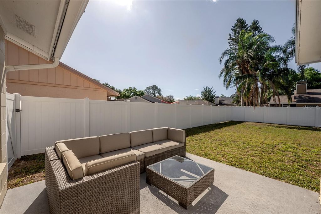 Image 40 of property listing at 8831 HAMPDEN DRIVE, Tampa, FL 33626