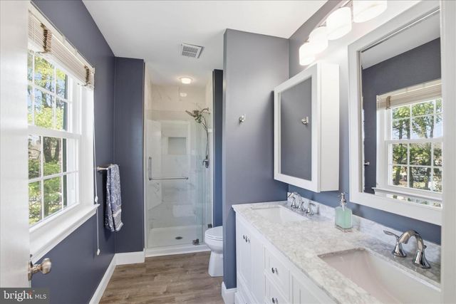 130 OAK KNOLL CIR, Millersville, PA 17551