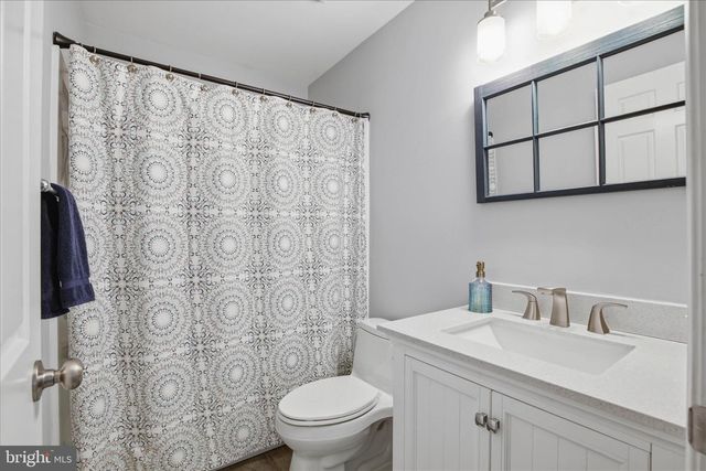 130 OAK KNOLL CIR, Millersville, PA 17551