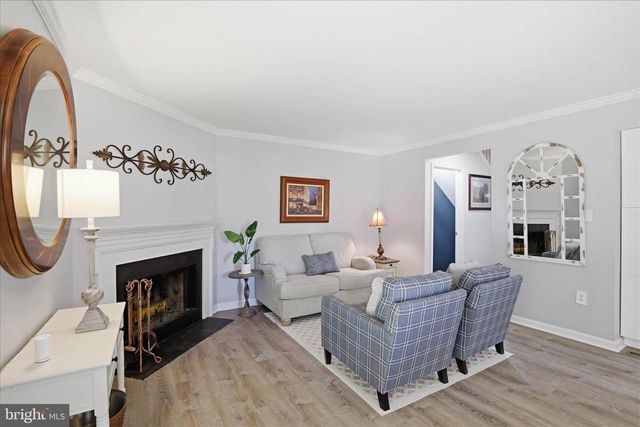 130 OAK KNOLL CIR, Millersville, PA 17551