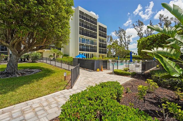 3240 GULF OF MEXICO DRIVE B104, Longboat Key, FL 34228