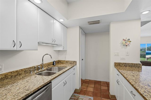 3240 GULF OF MEXICO DRIVE B104, Longboat Key, FL 34228