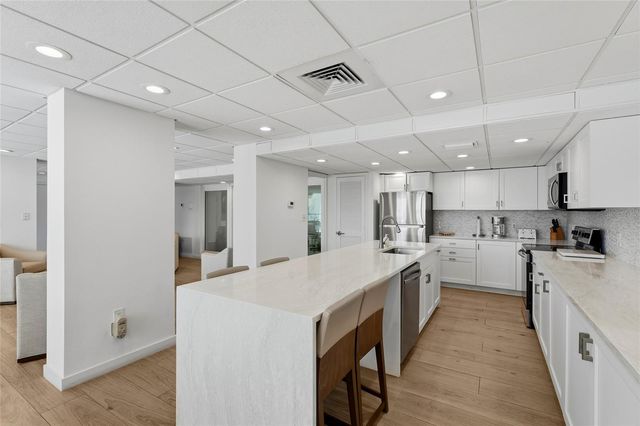 3240 GULF OF MEXICO DRIVE B104, Longboat Key, FL 34228