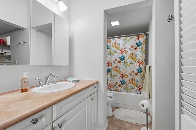 3240 GULF OF MEXICO DRIVE B104, Longboat Key, FL 34228