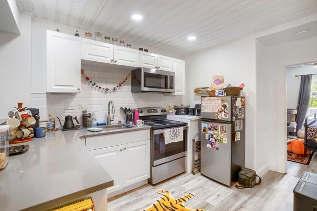 940 25TH STREET N, St Petersburg, FL 33713