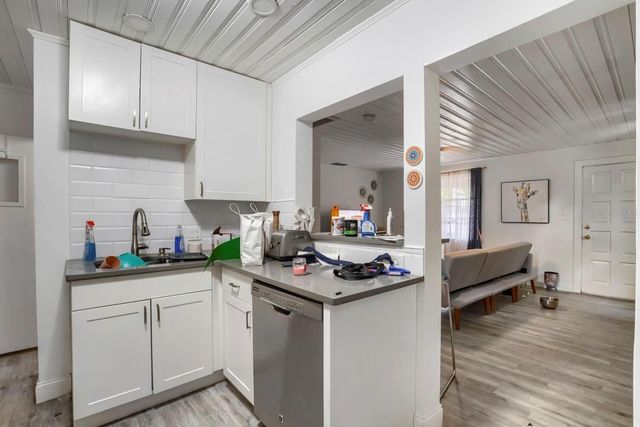 940 25TH STREET N, St Petersburg, FL 33713