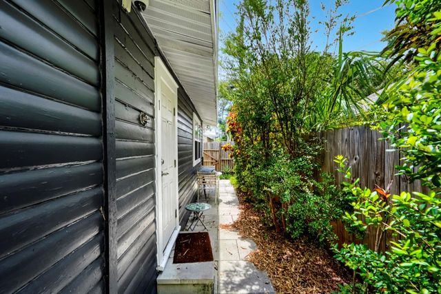 940 25TH STREET N, St Petersburg, FL 33713
