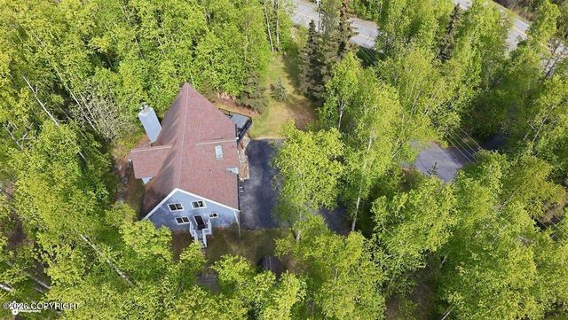 21818 Cloverleaf Road, Chugiak, AK 99567