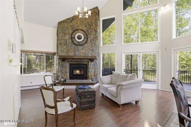 21818 Cloverleaf Road, Chugiak, AK 99567