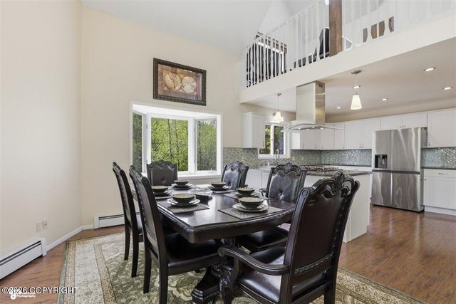 21818 Cloverleaf Road, Chugiak, AK 99567