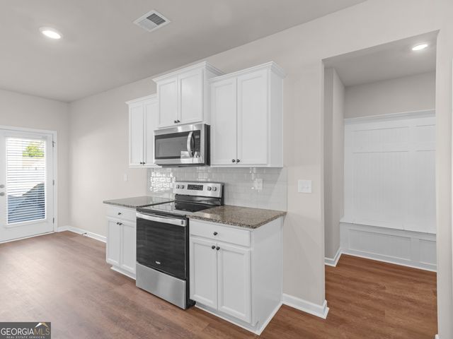 1708 Cadence Street, Locust Grove, GA 30248