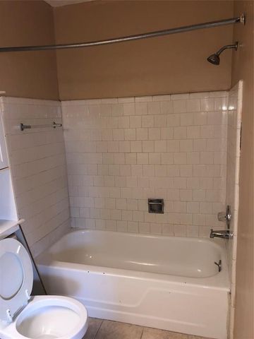 7141 Chasewood Drive, Houston, TX 77489