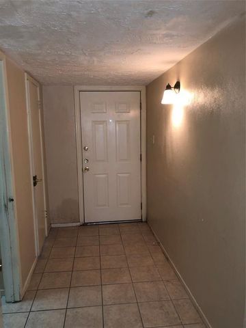 7141 Chasewood Drive, Houston, TX 77489