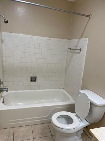 7141 Chasewood Drive, Houston, TX 77489