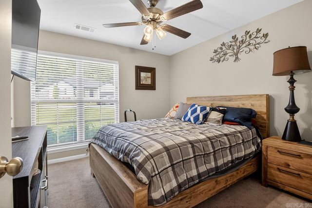 5455 Heritage Valley Dr, Benton, AR 72019