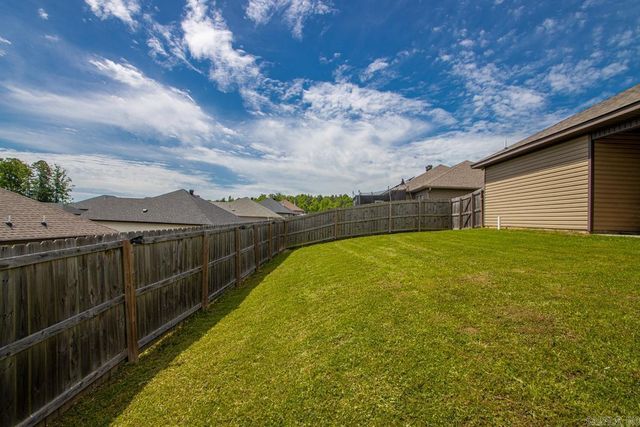5455 Heritage Valley Dr, Benton, AR 72019