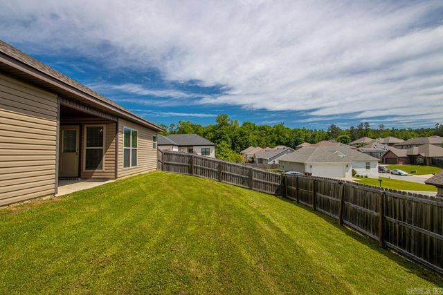 5455 Heritage Valley Dr, Benton, AR 72019