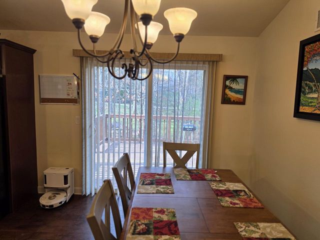 3828 W Cypress DRIVE, Lake Geneva, WI 53147