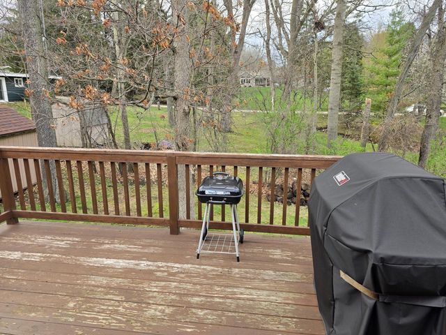 3828 W Cypress DRIVE, Lake Geneva, WI 53147